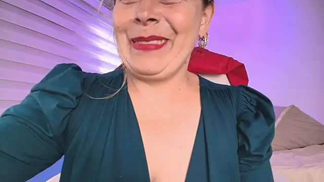 Cinthya roberts online show from 06/25/26, 07:30