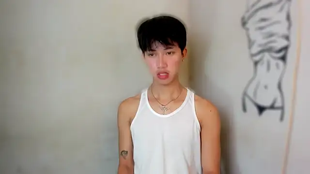 Snapshot of luxurioux_blake chatting on 04/09/26, 09:15 luxurioux blake online show from 04/09/26, 09:15