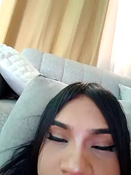 ExoticDarkDoll online show from 04/19/26, 10:49