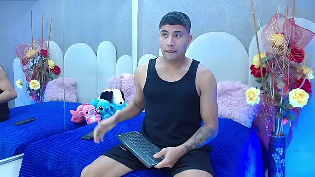 Snapshot of party_duo_playboy chatting on 04/13/26, 01:31 party duo playboy online show from 04/13/26, 01:31