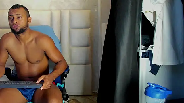 Snapshot of Dark_lennox chatting on 04/05/26, 12:34 Dark lennox online show from 04/05/26, 12:34