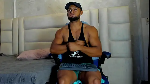 Snapshot of Dark_lennox chatting on 04/02/26, 01:57 Dark lennox online show from 04/02/26, 01:57