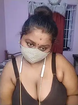 Snapshot of Tamil-Dhara chatting on 05/21/26, 06:16 Tamil-Dhara online show from 05/21/26, 06:16