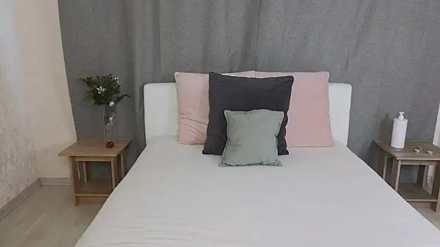 MelissaAvis online show from 06/18/26, 05:28
