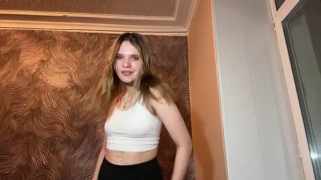 NariaJess online show from 04/04/26, 10:16