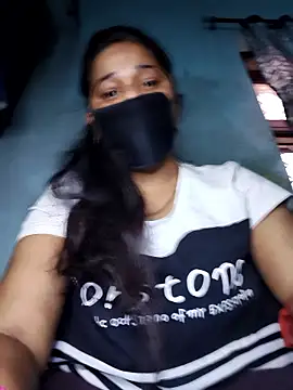 Hotmyfigure online show from 04/05/26, 06:09