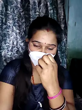 Hotmyfigure online show from 03/27/26, 08:59