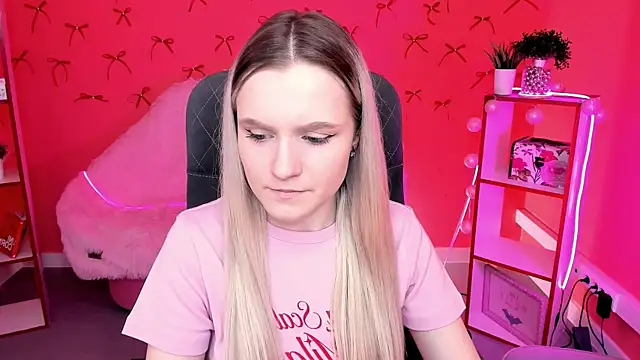 Snapshot of SherriButlers chatting on 03/31/26, 09:22 SherriButlers online show from 03/31/26, 09:22