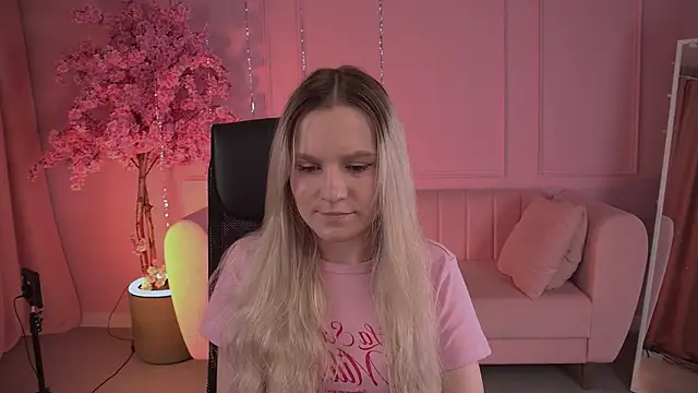 SherriButlers online show from 04/18/26, 09:11