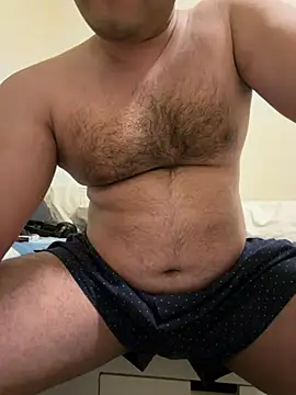 usemehowyoulike96 online show from 04/15/26, 07:29