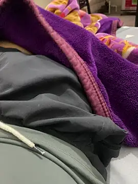 Snapshot of sweet_lollipop4 chatting on 04/01/26, 03:19 sweet lollipop4 online show from 04/01/26, 03:19