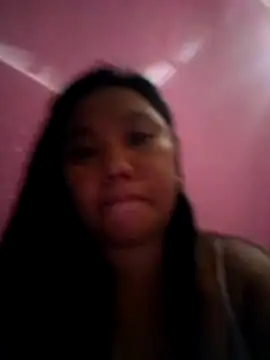 Snapshot of PinayCherry chatting on 04/15/26, 07:47 PinayCherry online show from 04/15/26, 07:47