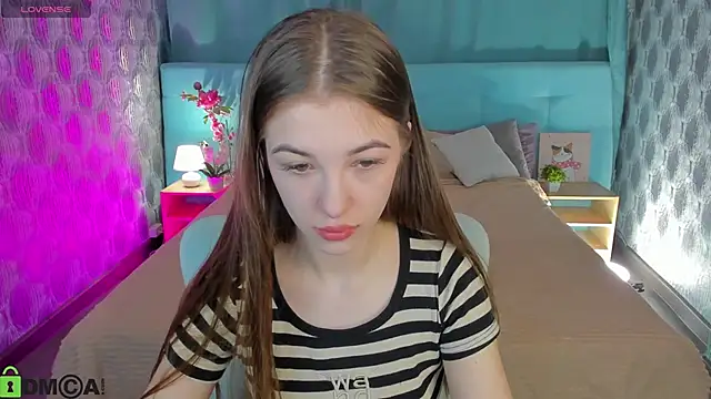 Snapshot of Miss_Shanel chatting on 04/25/26, 01:08 Miss Shanel online show from 04/25/26, 01:08