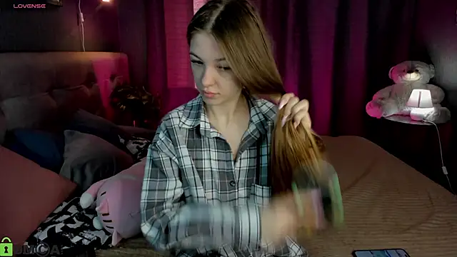Snapshot of Miss_Shanel chatting on 05/28/26, 12:51 Miss Shanel online show from 05/28/26, 12:51
