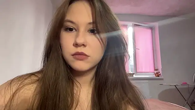 NyelleSpir online show from 04/03/26, 01:39