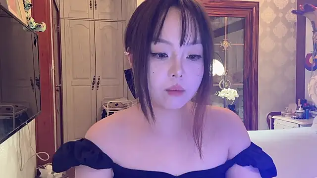 thelittlexx online show from 06/12/26, 07:50