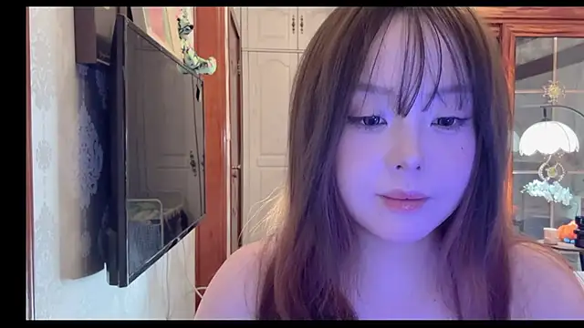 thelittlexx online show from 06/04/26, 07:57