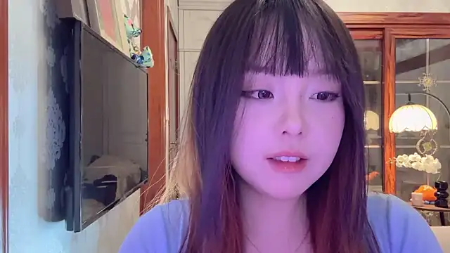 thelittlexx online show from 05/04/26, 07:44