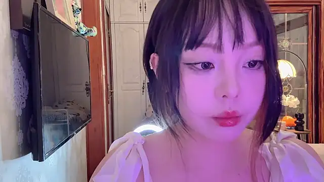 thelittlexx online show from 05/09/26, 07:34