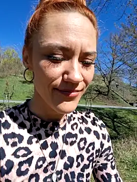 SlimBellaOfficial online show from 04/08/26, 10:28