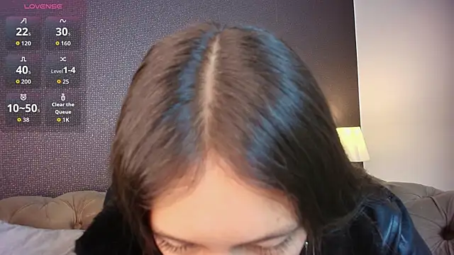 Snapshot of mily__gv chatting on 04/10/26, 12:23 mily gv online show from 04/10/26, 12:23