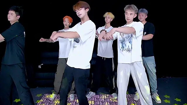 Gayboy-000001 online show from 04/06/26, 12:17