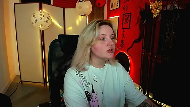 KathyBriggs online show from 05/10/26, 05:11