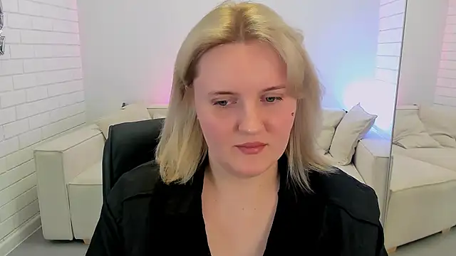 KathyBriggs online show from 04/03/26, 05:36