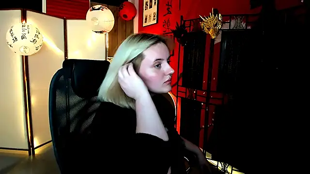 KathyBriggs online show from 05/17/26, 05:07