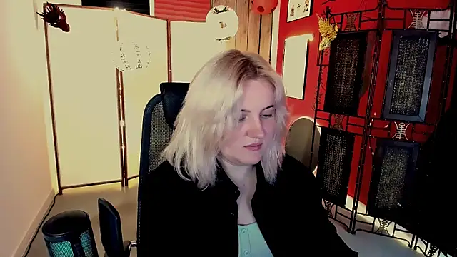 KathyBriggs online show from 06/05/26, 05:12