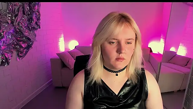 KathyBriggs online show from 06/16/26, 05:07