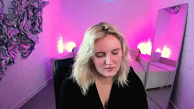 KathyBriggs online show from 06/25/26, 05:05