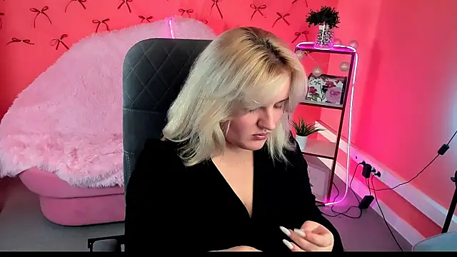 KathyBriggs online show from 06/26/26, 05:24