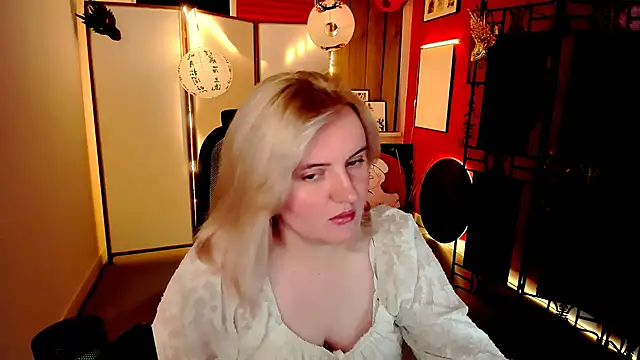 KathyBriggs online show from 06/06/26, 05:12