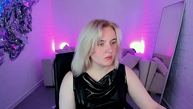 KathyBriggs online show from 05/30/26, 05:03