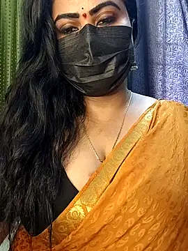 Snapshot of Anushka_flower chatting on 04/13/26, 08:07 Anushka flower online show from 04/13/26, 08:07