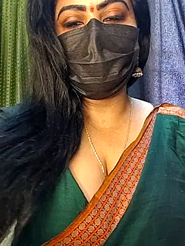 Snapshot of Anushka_flower chatting on 04/14/26, 02:27 Anushka flower online show from 04/14/26, 02:27