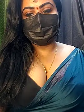 Snapshot of Anushka_flower chatting on 04/07/26, 05:04 Anushka flower online show from 04/07/26, 05:04