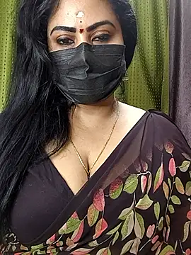 Snapshot of Anushka_flower chatting on 03/28/26, 02:01 Anushka flower online show from 03/28/26, 02:01