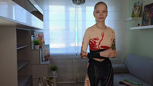 TulaHilst online show from 03/30/26, 05:31