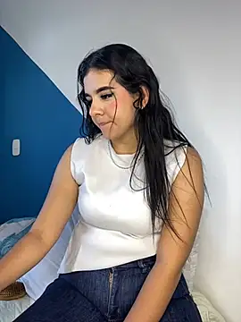 Gabyfosterr   online show from 04/02/26, 09:32