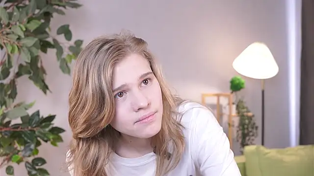 Snapshot of JosefaDonelan chatting on 03/30/26, 07:10 JosefaDonelan online show from 03/30/26, 07:10