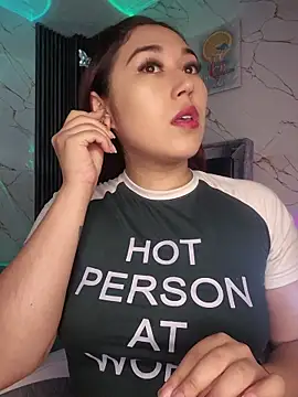 Sarah Bloom online show from 04/09/26, 02:56