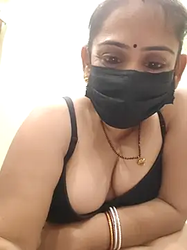 Snapshot of sonalidey5564 chatting on 07/09/26, 06:18 sonalidey5564 online show from 07/09/26, 06:18