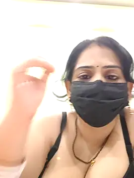 Snapshot of sonalidey5564 chatting on 06/29/26, 05:45 sonalidey5564 online show from 06/29/26, 05:45