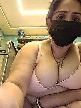 Snapshot of sonalidey5564 chatting on 04/02/26, 09:38 sonalidey5564 online show from 04/02/26, 09:38