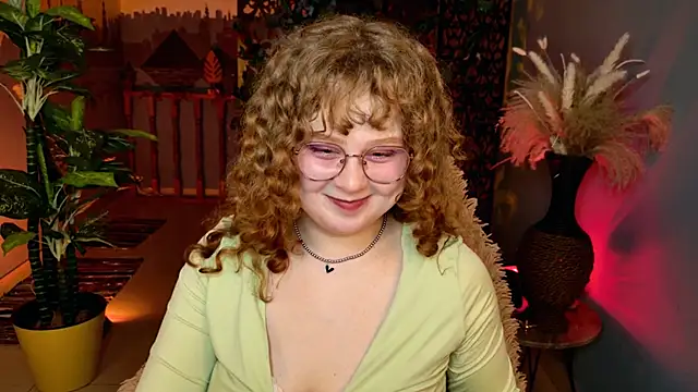 SaraSweetness online show from 04/03/26, 09:16