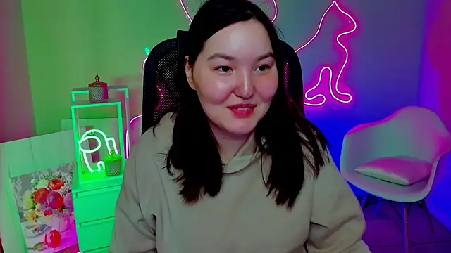 CamilaMartiez online show from 04/08/26, 02:07