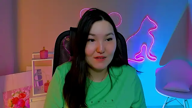 CamilaMartiez online show from 04/18/26, 11:56
