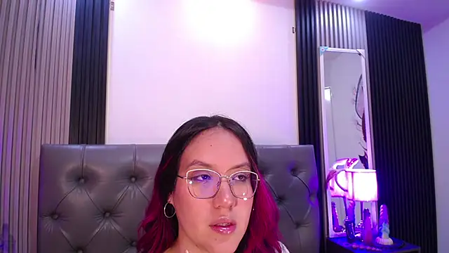 Snapshot of Lana_sweett2 chatting on 07/10/26, 04:12 Lana sweett2 online show from 07/10/26, 04:12